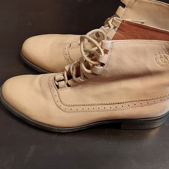 Leather Boots - Picture 1 of 3